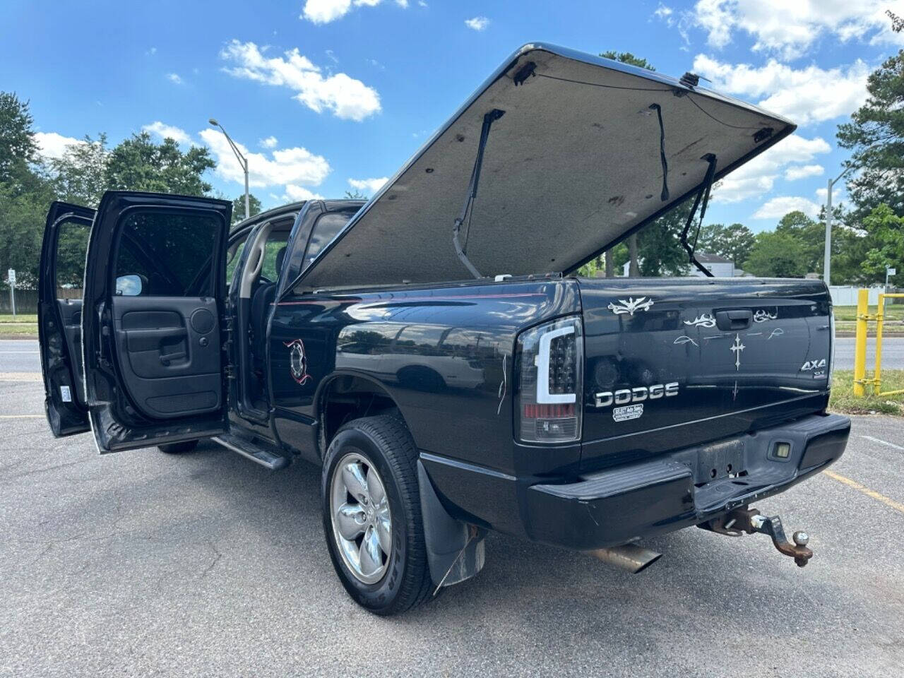 2004 Dodge Ram 1500 for sale at CarMood in Virginia Beach, VA