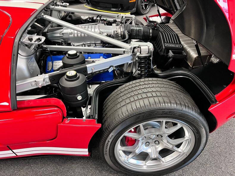 2005 Ford GT