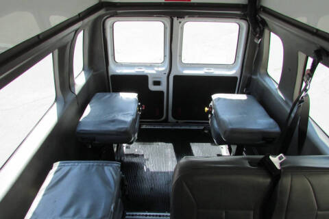 2011 Ford E-Series E-350 SD