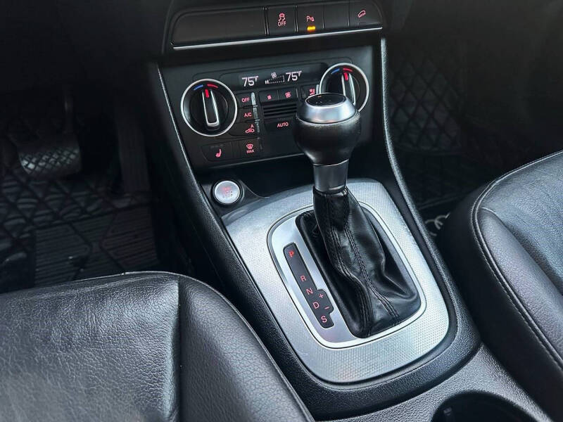 2016 Audi Q3 2.0T quattro Premium Plus