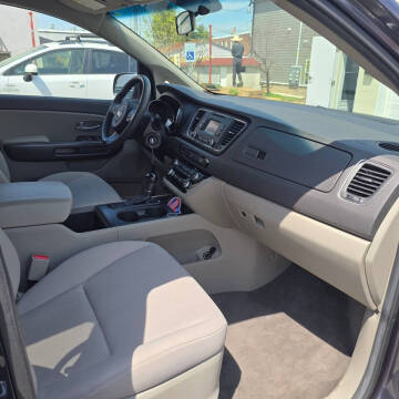 2016 Kia Sedona LX