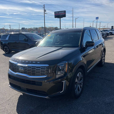 2020 Kia Telluride S's photo