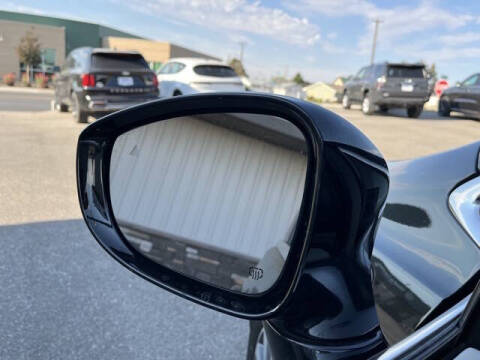 2023 Chrysler Pacifica Plug-In Hybrid Limited