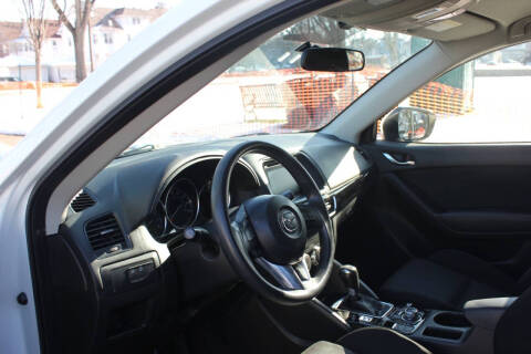 2016 Mazda CX-5 Sport