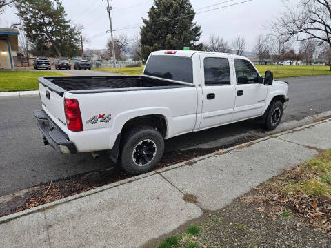 2003 Chevrolet Silverado 1500HD LS