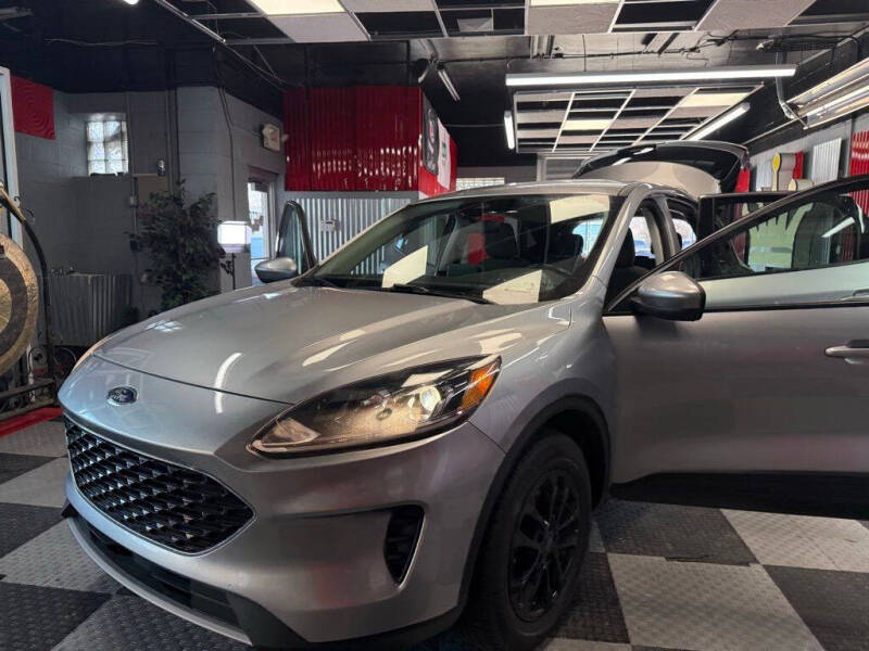 2021 Ford Escape SE