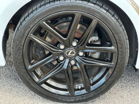 2015 Lexus IS 250 Crafted Line