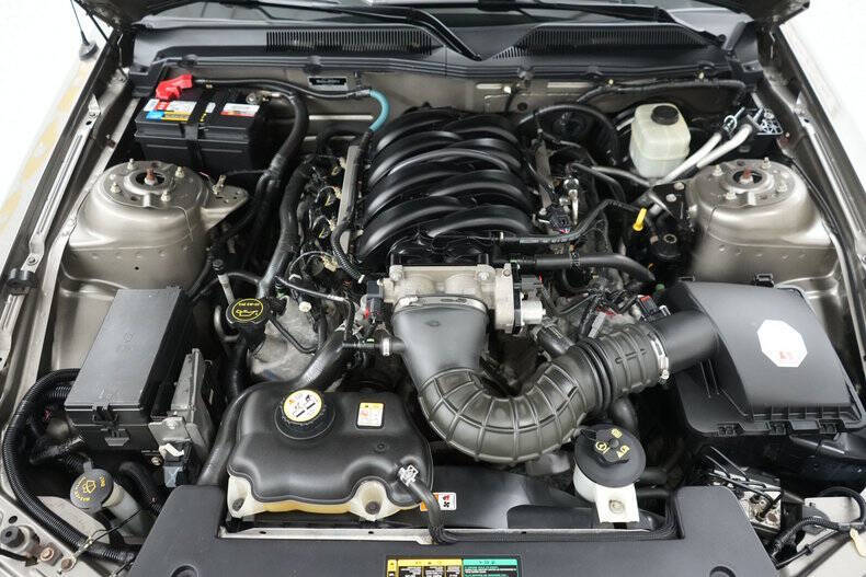 2005 Ford Mustang