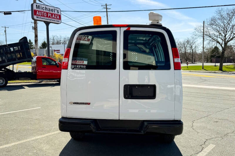 2019 Chevrolet Express 2500