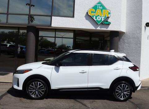 2023 Nissan Kicks SR