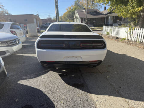 2018 Dodge Challenger SXT