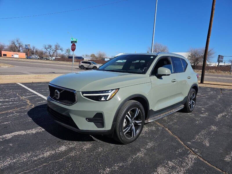 2023 Volvo XC40 for sale at EGM Auto in Midwest City OK