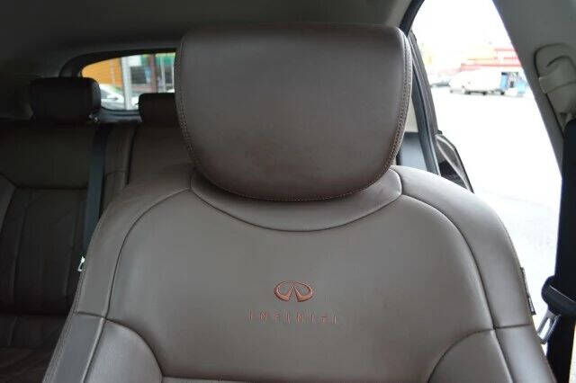 2010 Infiniti FX35