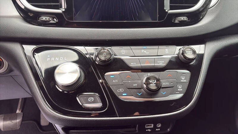 2018 Chrysler Pacifica Touring Plus