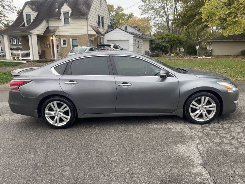2014 Nissan Altima 3.5 SV