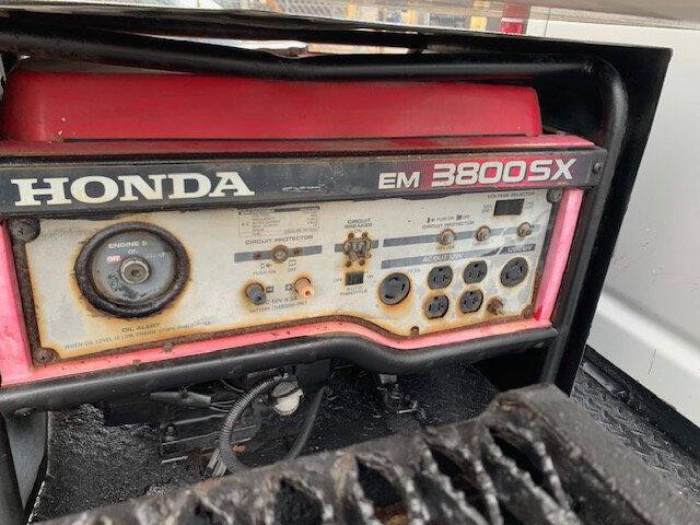 2005 Ford E-Series E-350 SD