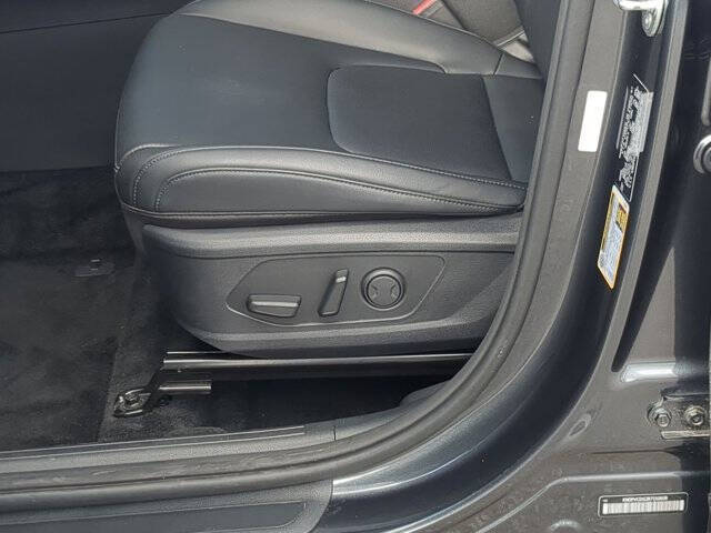 2024 Kia Sportage Hybrid EX