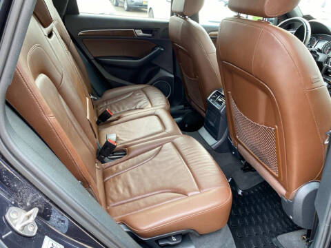 2016 Audi Q5 2.0T quattro Premium Plus