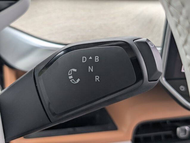 2025 Volkswagen ID. Buzz Pro S Plus