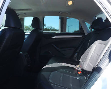 2022 Volkswagen Passat SE