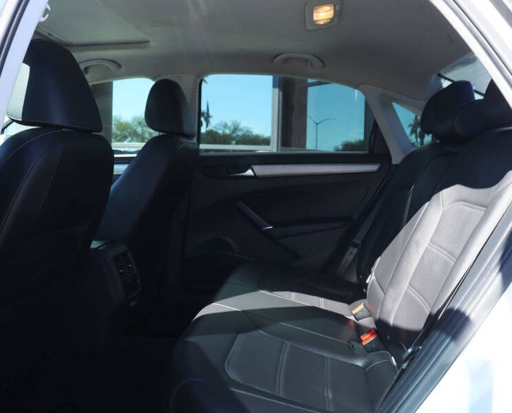 2022 Volkswagen Passat SE