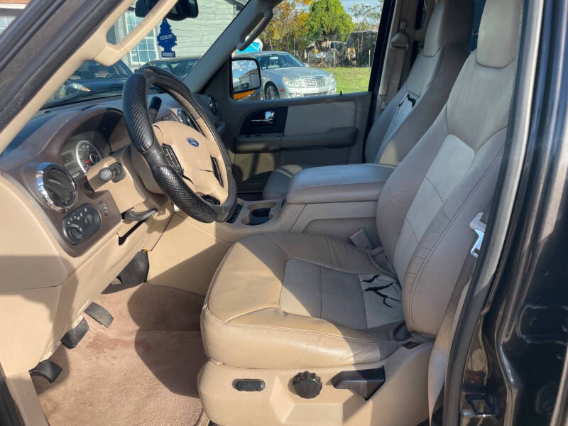 2005 Ford Expedition Eddie Bauer