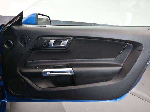 2020 Ford Mustang EcoBoost