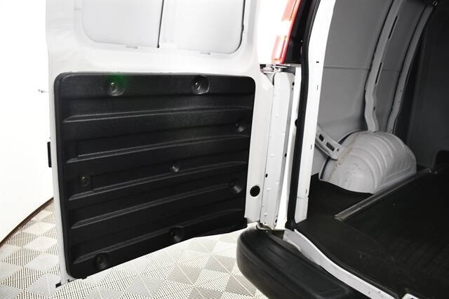 2020 Chevrolet Express 2500