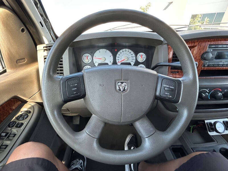 2006 Dodge Ram 2500 SLT