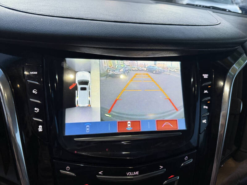 2017 Cadillac Escalade ESV Premium Luxury