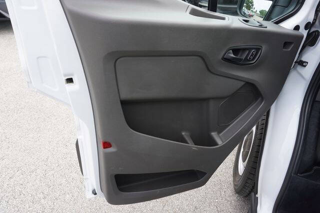 2024 Ford Transit 250