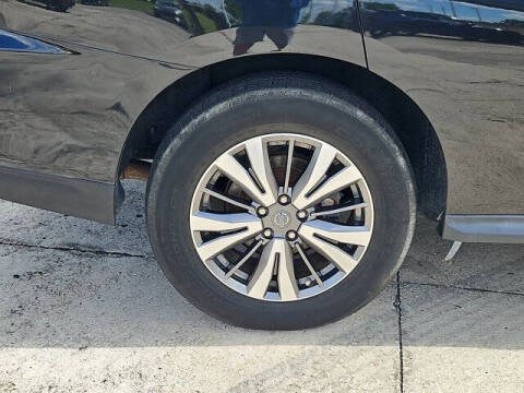 2018 Nissan Pathfinder SL