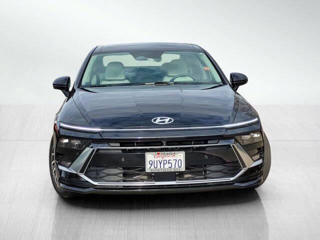 2025 Hyundai Sonata Hybrid Limited