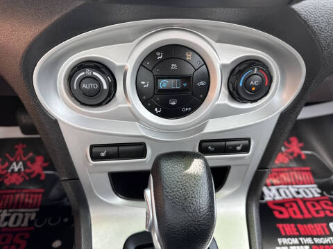 2016 Ford Fiesta SE