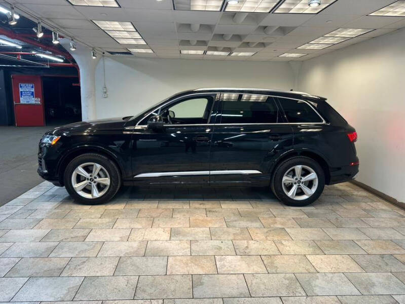 2023 Audi Q7 quattro Premium 55 TFSI