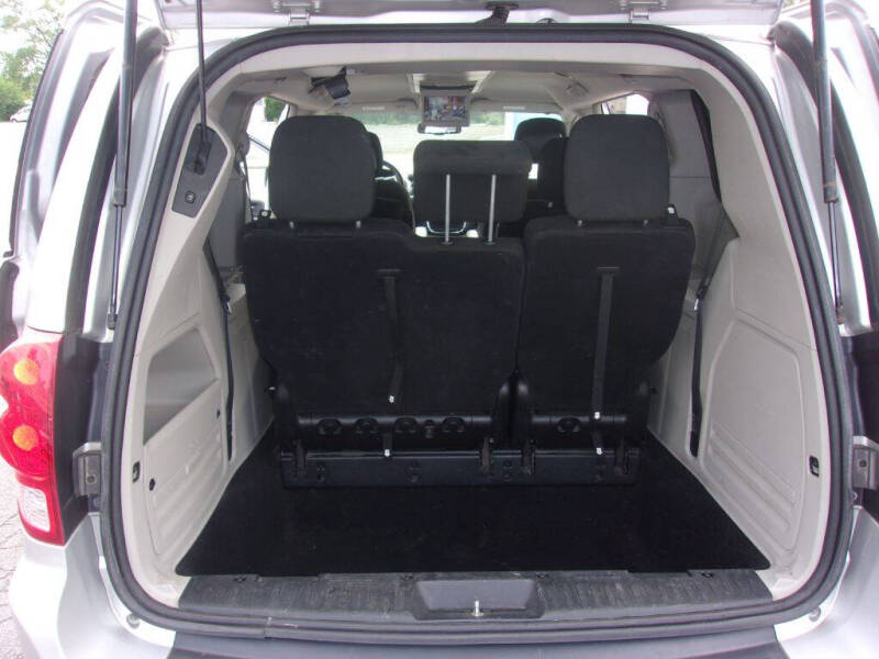2011 Dodge Grand Caravan Crew