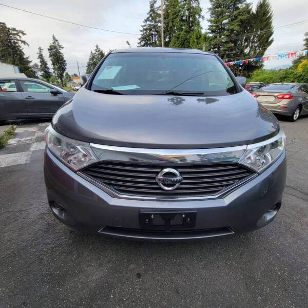 2016 Nissan Quest