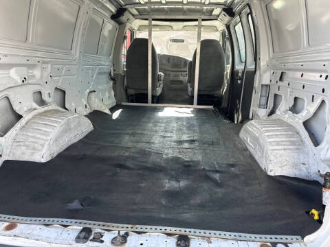 2008 Ford E-Series E-250