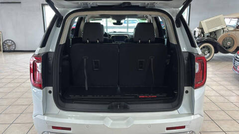 2021 GMC Acadia Denali