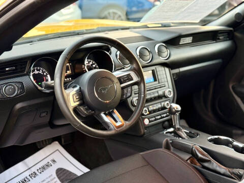 2015 Ford Mustang V6