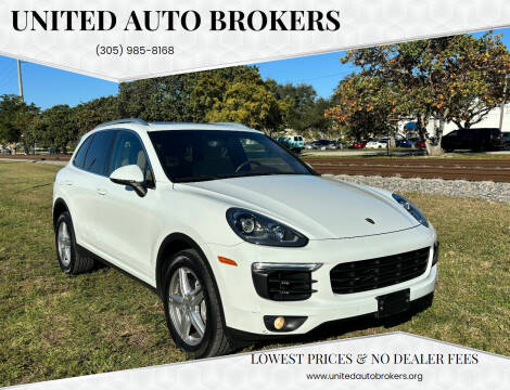 2017 Porsche Cayenne for sale at UNITED AUTO BROKERS in Hollywood FL