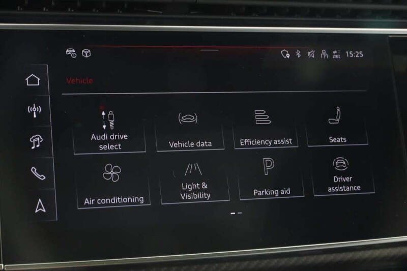 2024 Audi SQ8 4.0T quattro Premium Plus