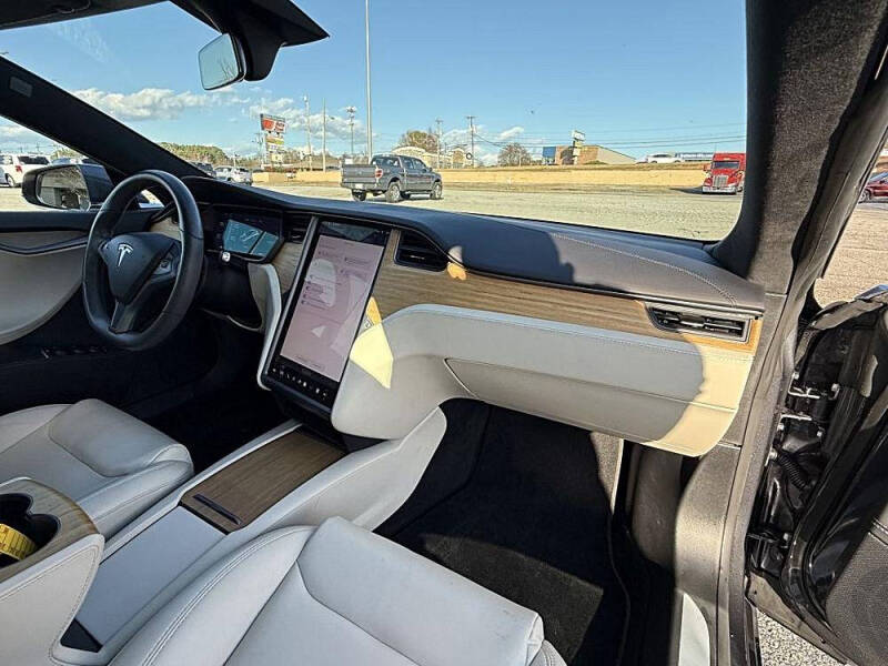 2020 Tesla Model S