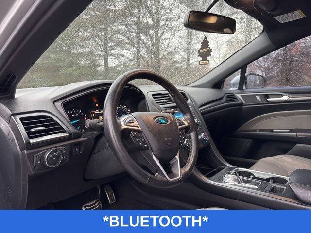 2017 Ford Fusion V6 Sport