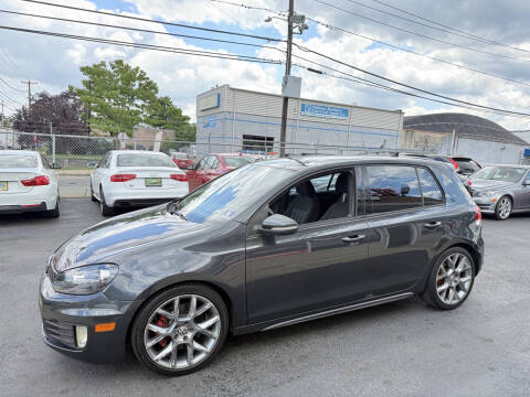 2013 Volkswagen GTI Wolfsburg Edition