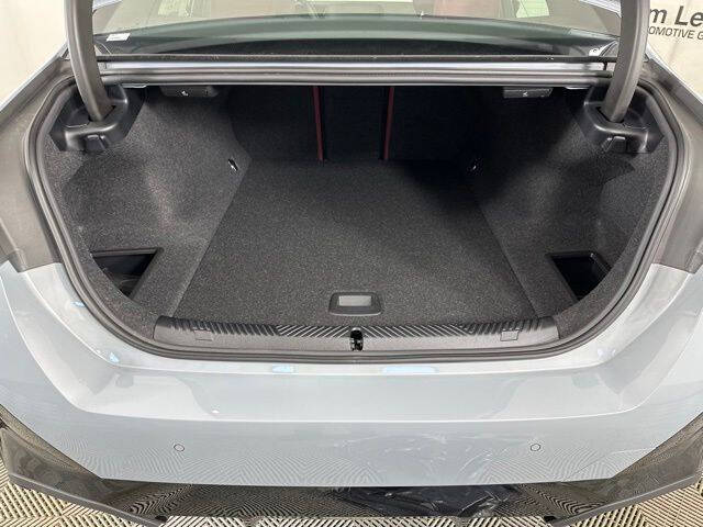 2024 BMW i5 eDrive40