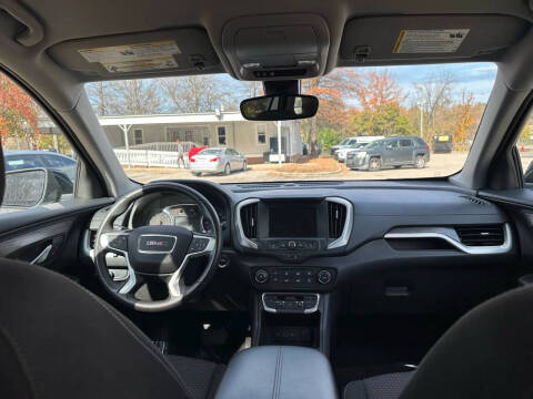 2024 GMC Terrain SLE