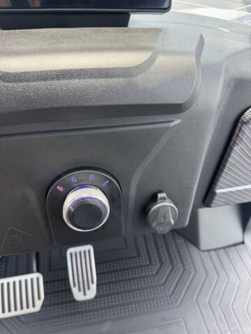 2025 Denago Rover XL