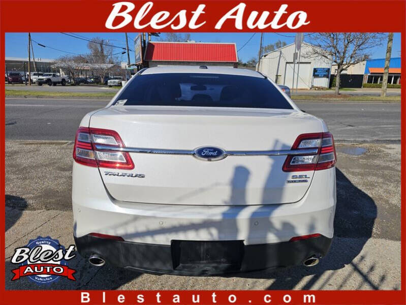 2014 Ford Taurus SEL