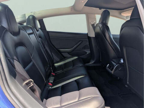 2019 Tesla Model 3 Standard Range